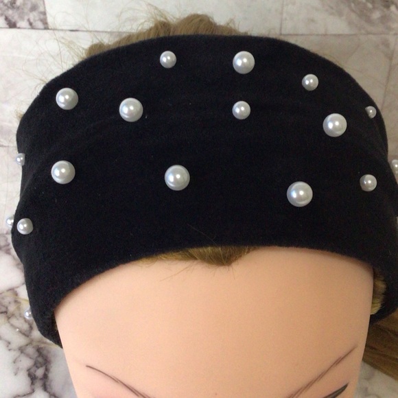 Pearl studded headband, black faux suede and white Pearl turban headband - Picture 8 of 8